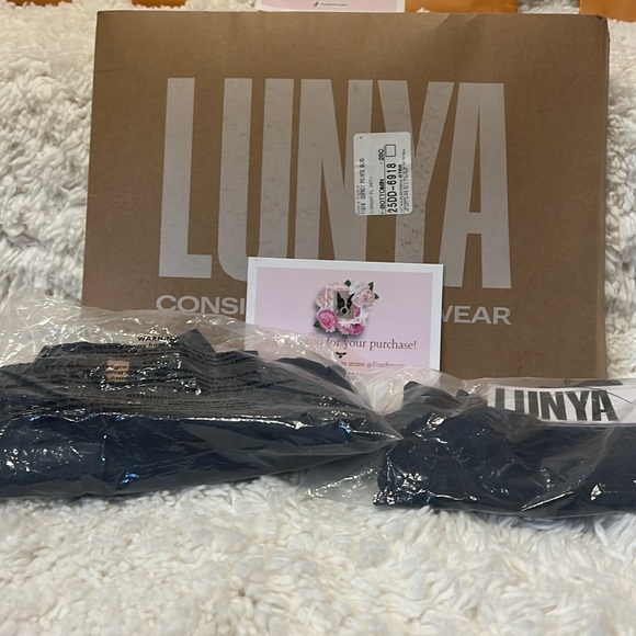 Lunya - Picture 6 of 10